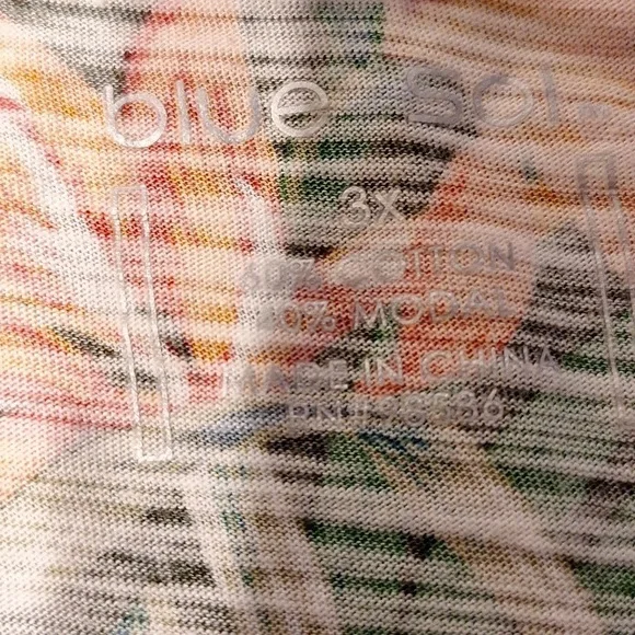 h Blu SolTropical Print Long Sleeve Top Size 3X - Picture 3 of 3